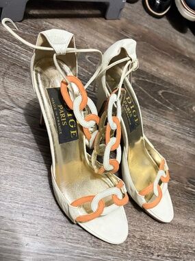 VINTAGE ADIGE PARIS HEELS